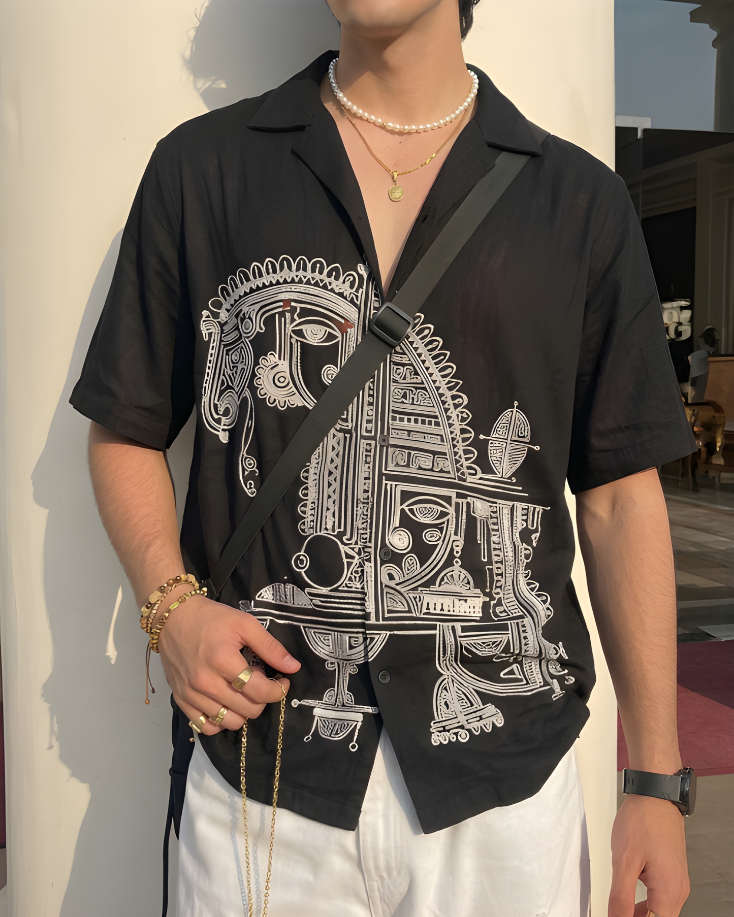 The “Signature Black” Shirt