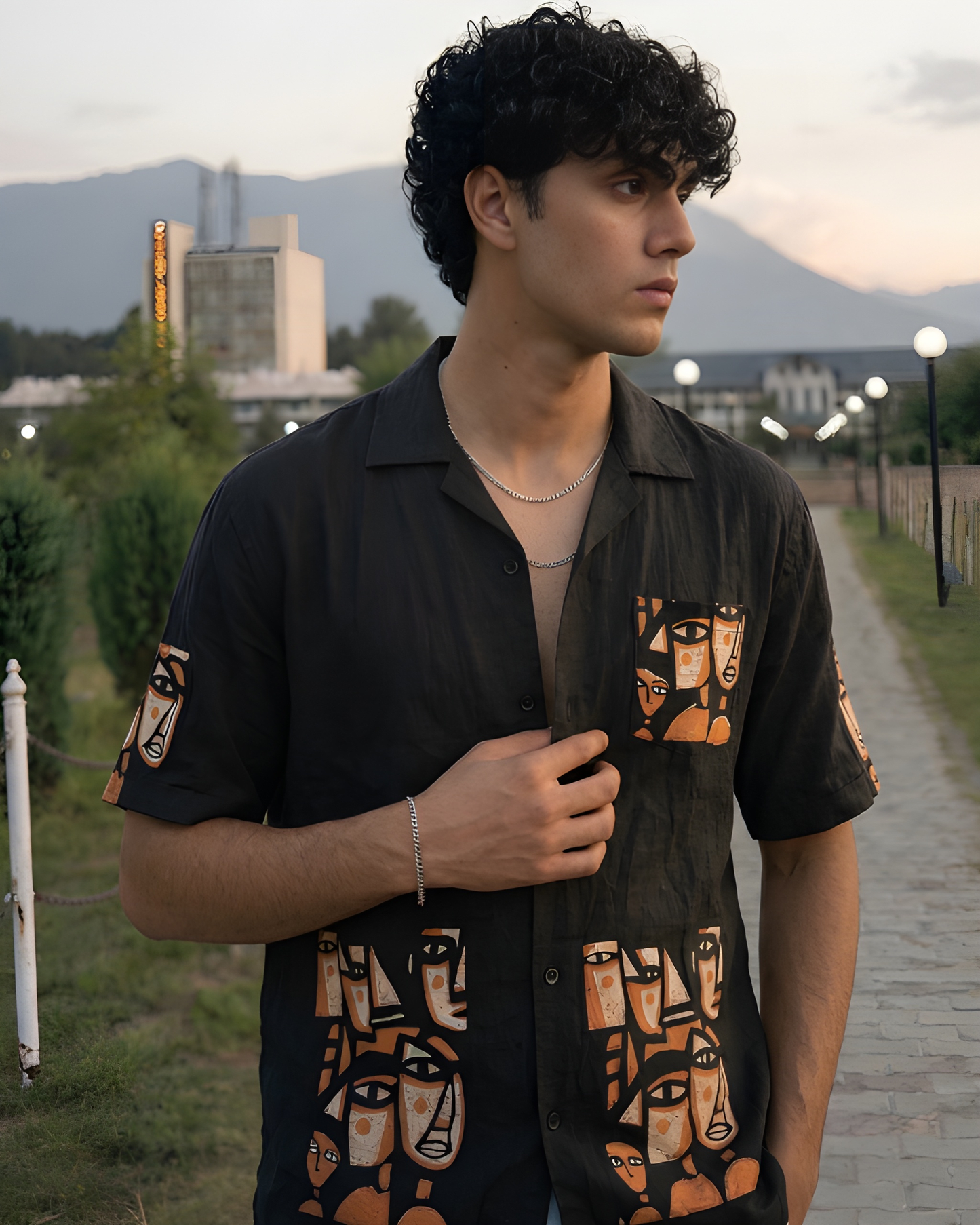 The “Crowd Talk” Shirt