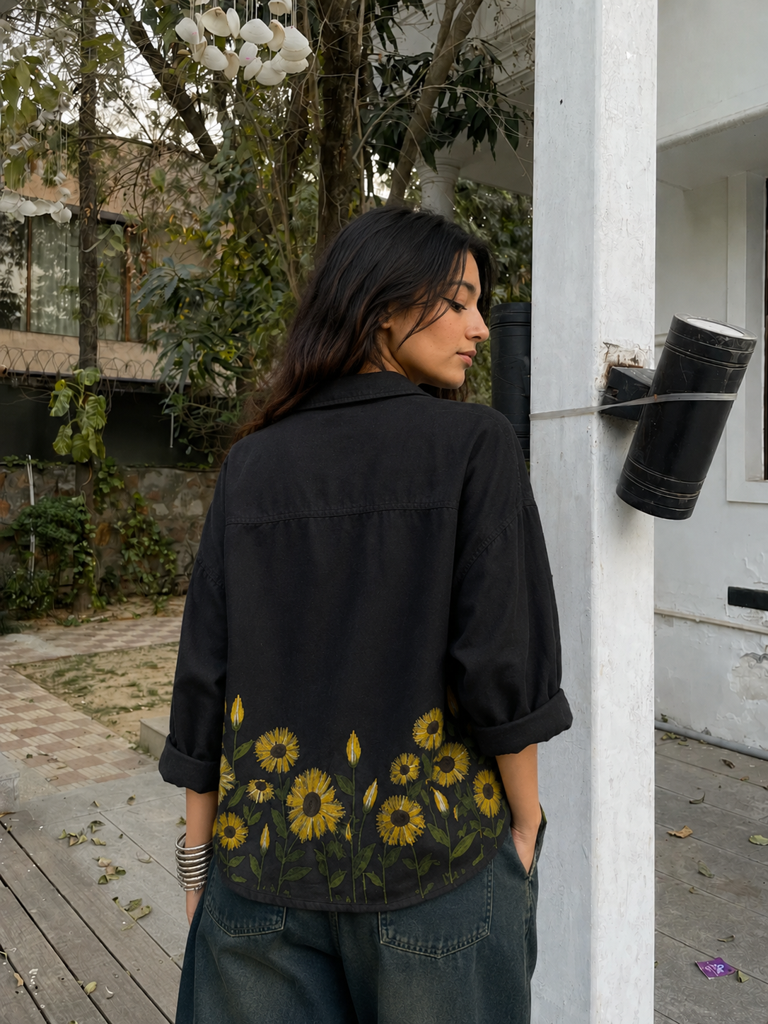 THE ''SUNFLOWER HEM'' SHIRT