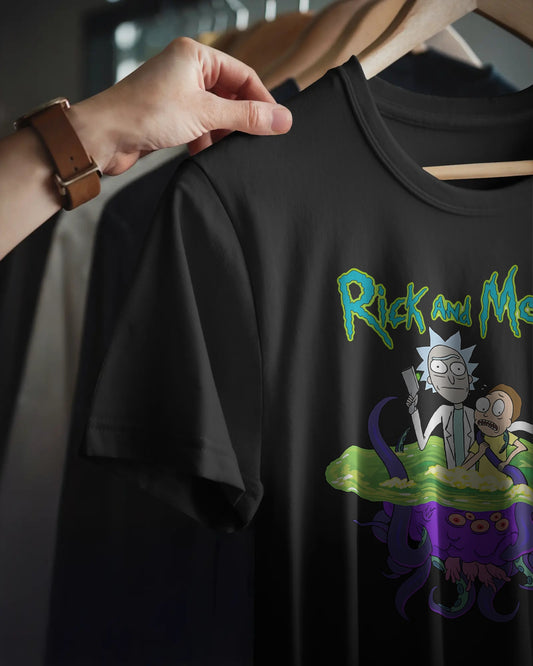 Portal Panic – Rick and Morty Oversized Tee